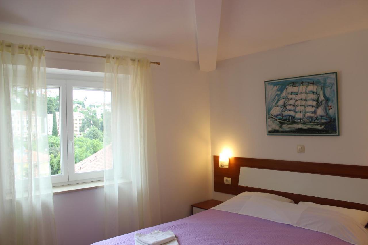 Apartments And Rooms Liburnija Opatija Exterior foto
