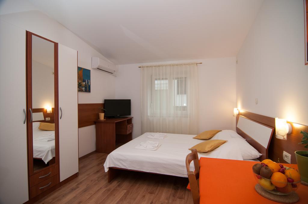 Apartments And Rooms Liburnija Opatija Exterior foto