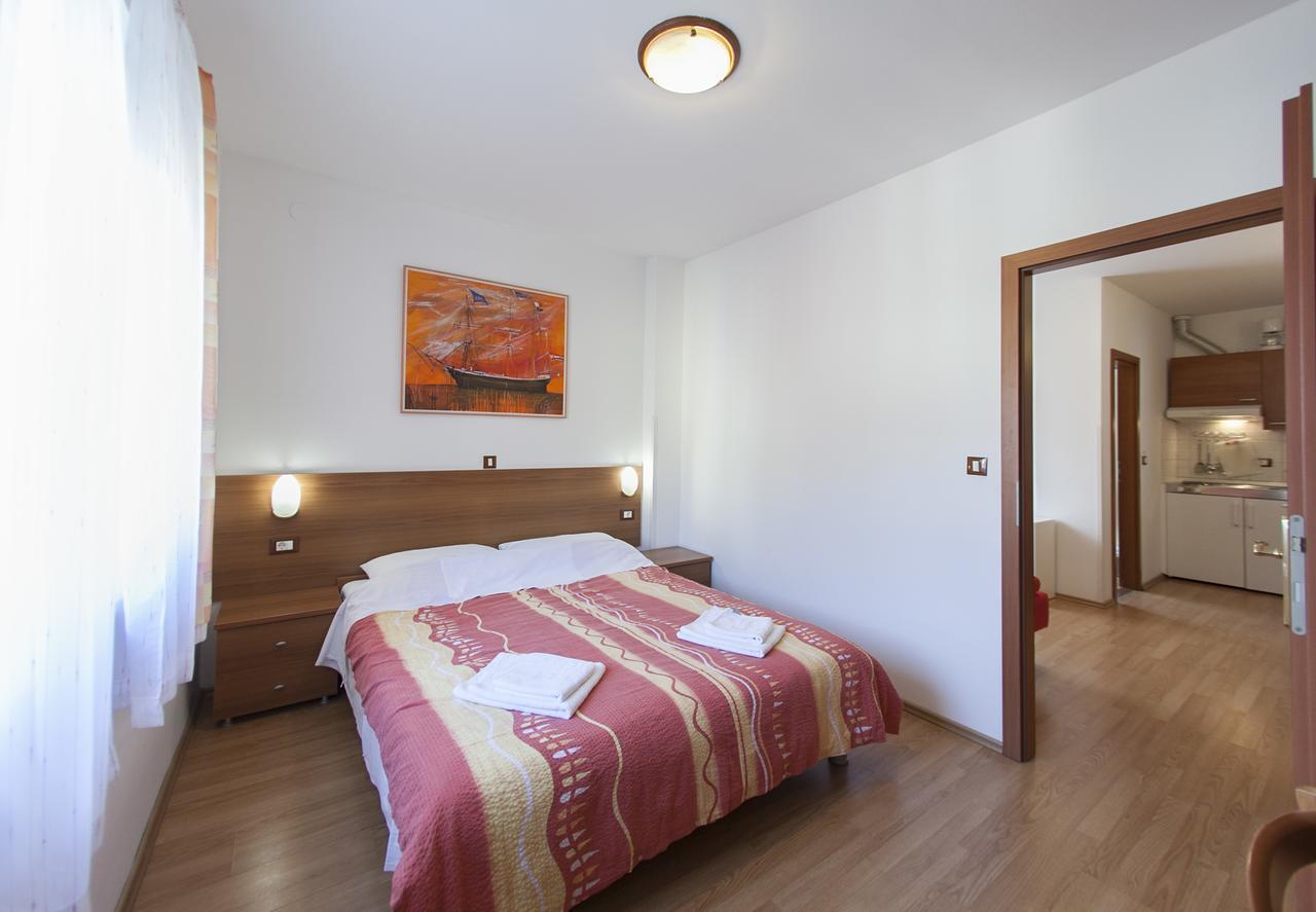 Apartments And Rooms Liburnija Opatija Exterior foto